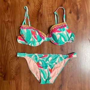 Two Piece Bikini Tropical Pink Green Palms Xhilaration Size M/L